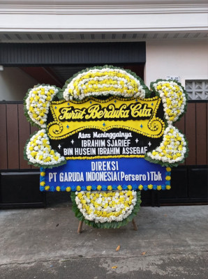 Papan Bunga Duka di Giriwungu
